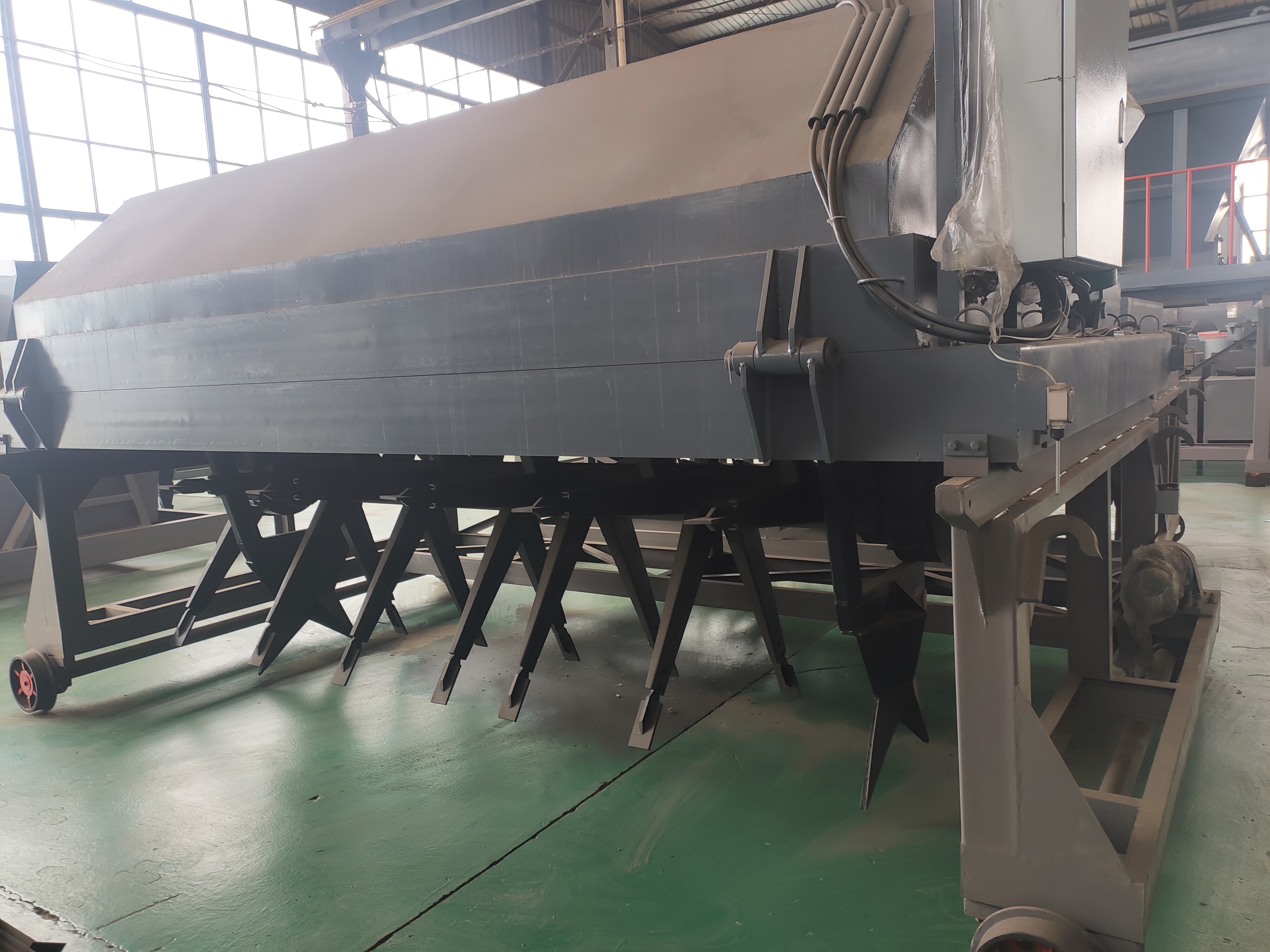 一般建议使用动物粪便。有机质含量越，效果就越好，这是真的吗？(图1)